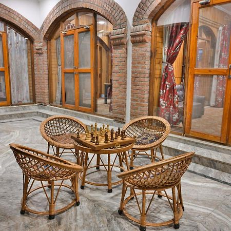 The Country Hills Villa Srīnagar Exterior foto