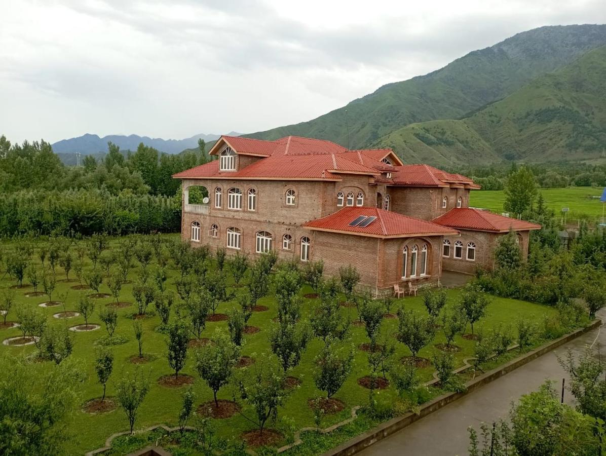 The Country Hills Villa Srīnagar Exterior foto