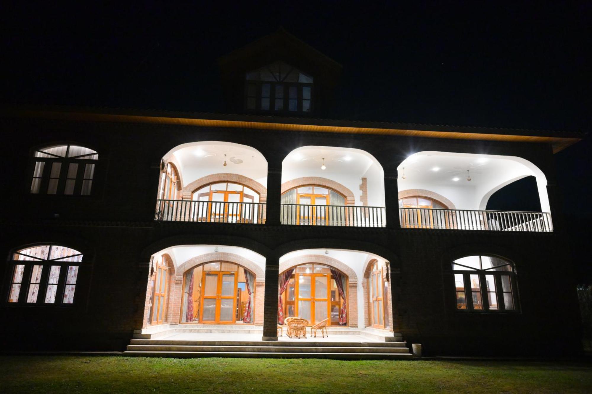 The Country Hills Villa Srīnagar Exterior foto
